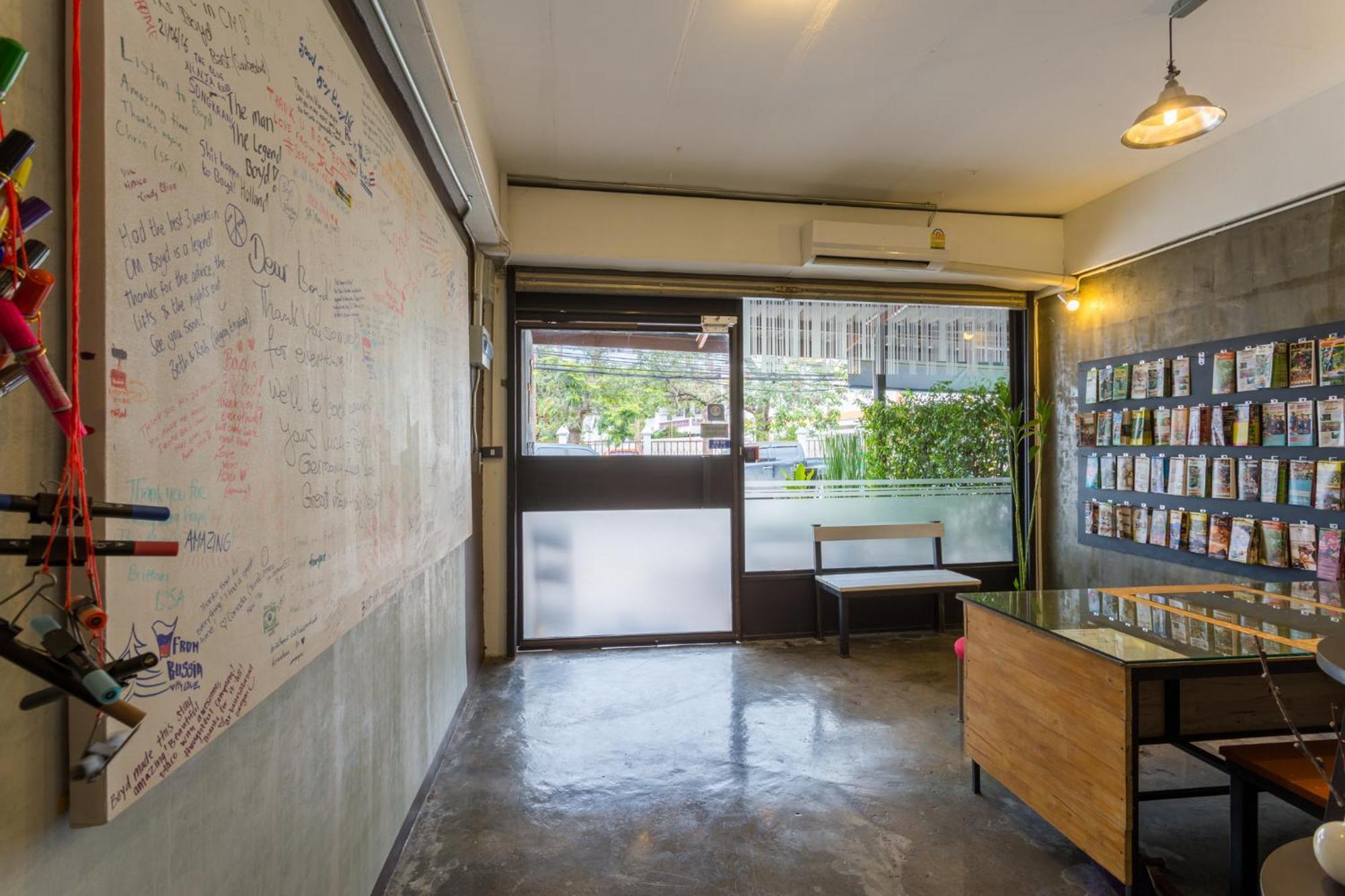Zz Hostel Chiang Mai Dış mekan fotoğraf